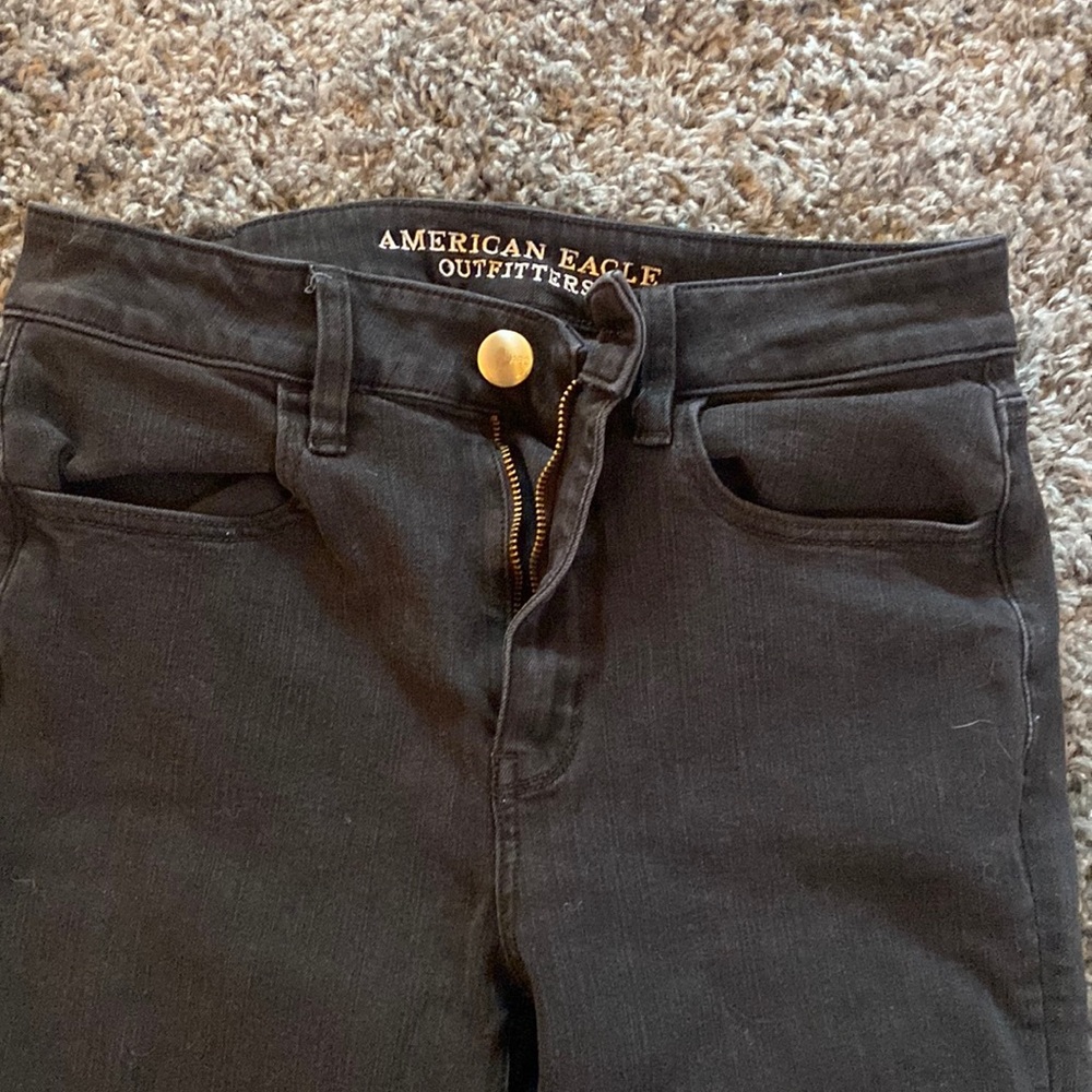 American Eagle black jeans. No holes or rips! Perfect for work and comfy fit.